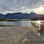 Efjord And Stetind - Ocean Casa de Férias