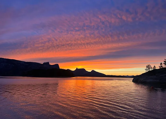 Efjord And Stetind - Ocean Prázdninový dům Ballangen