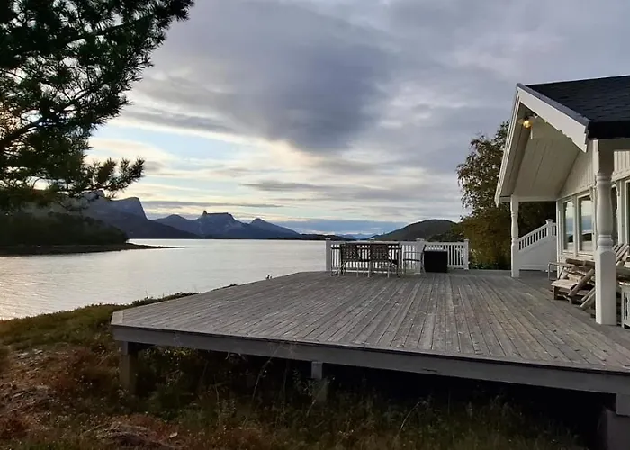 Efjord&stetind - Ocean Feriehus *