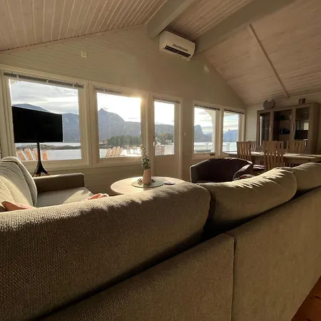 Vakantiehuis Efjord And Stetind - Ocean